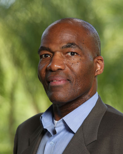 Kelvin Dixon